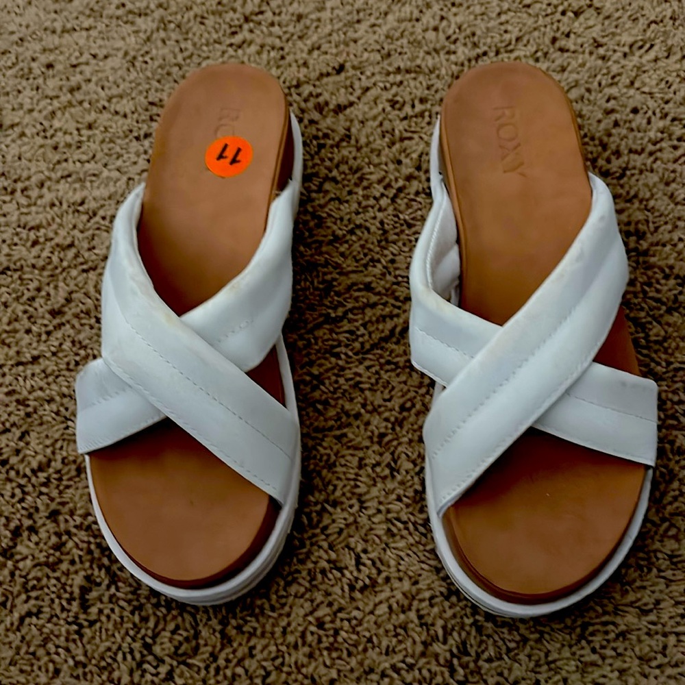 Roxy slip on shoes